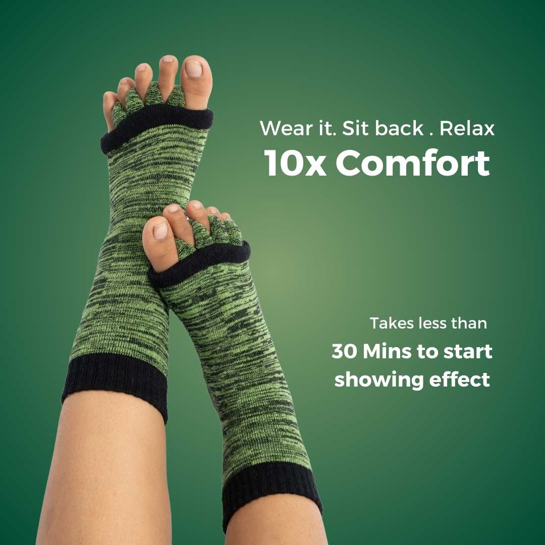 Green Toes Alignment Socks