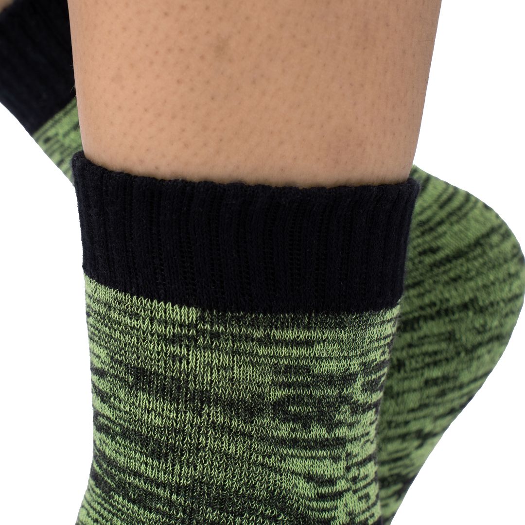 Green Toes Alignment Socks